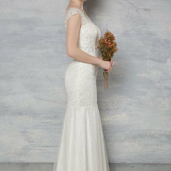 Decode 1.8 for ModCloth Lace Mermaid Wedding Dress Size 0 NWT - Picture 3 of 9